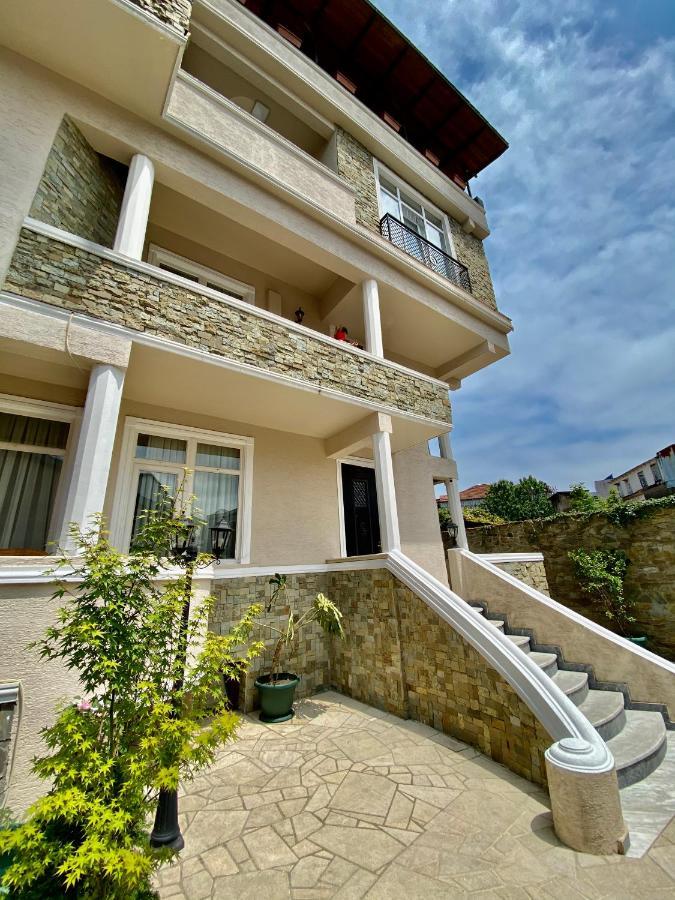 Villa Old Batumi Exteriör bild